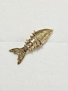 14K Articulated Fish Charm